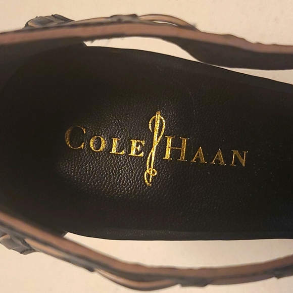 Cole Haan Valencia Sandals with Nike Air Technology - Picture 4 of 5